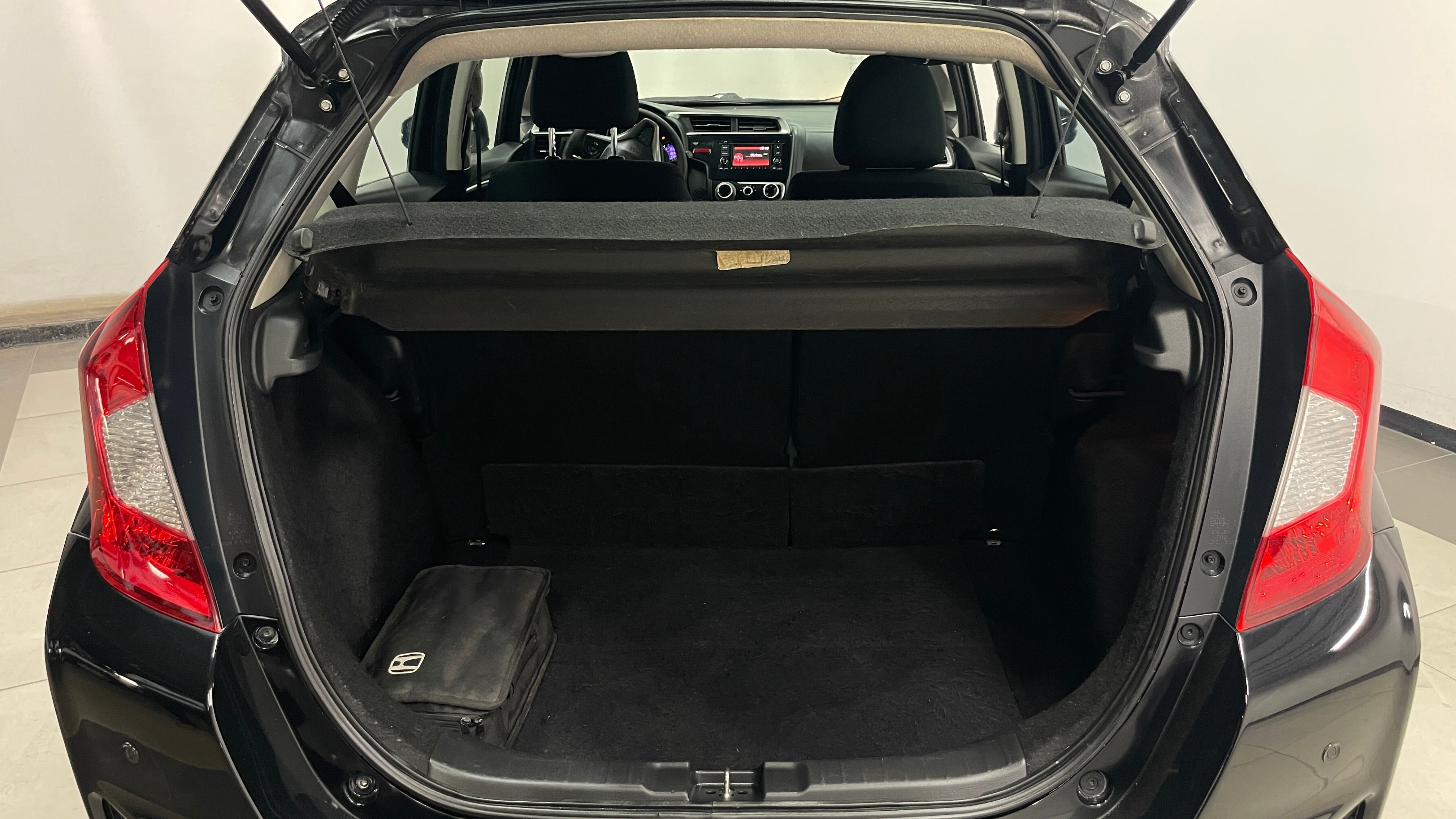 2017 Honda Fit HIT L4 1.5L 130 CP 5 PUERTAS AUT BA AA