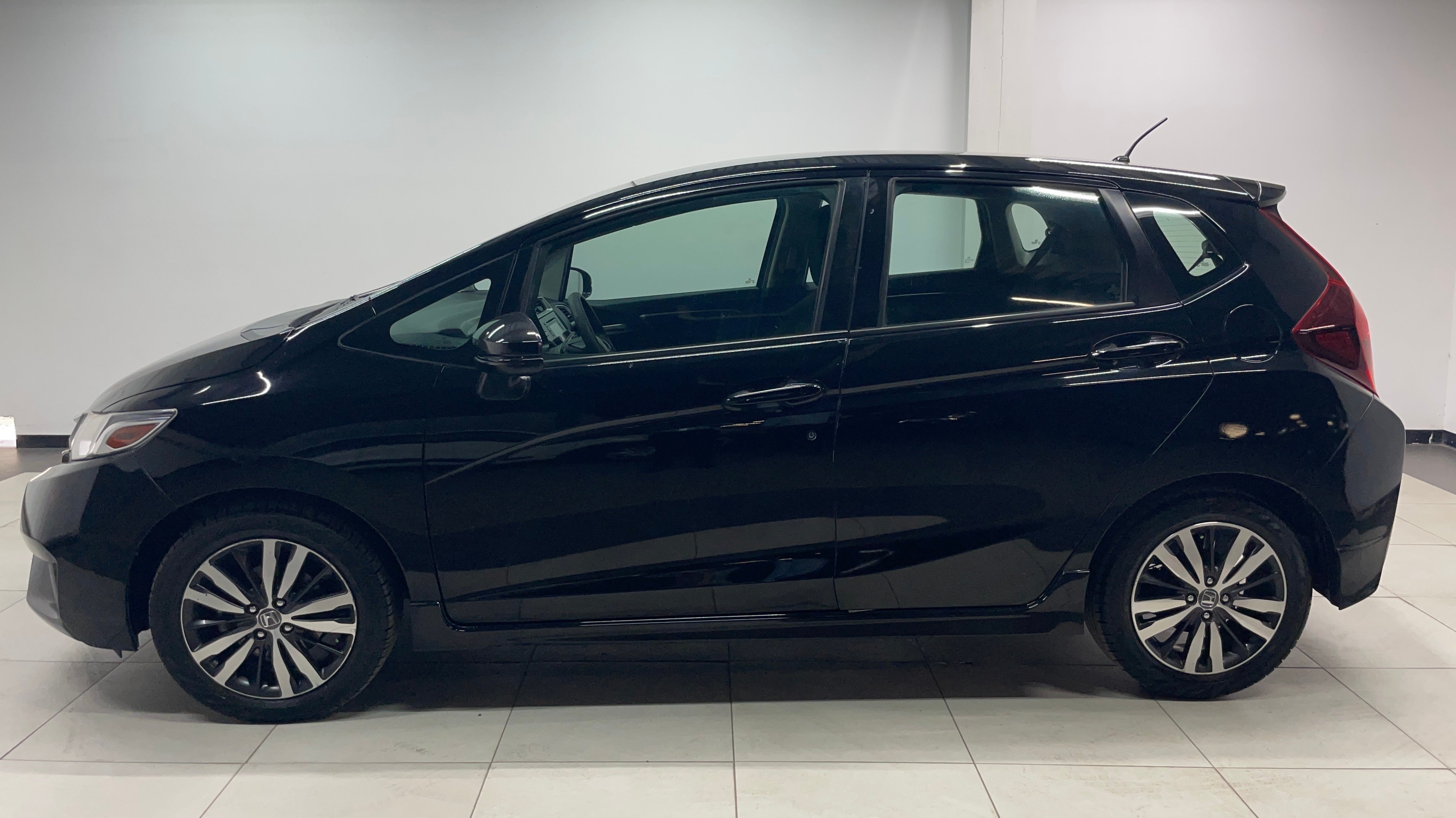 2017 Honda Fit HIT L4 1.5L 130 CP 5 PUERTAS AUT BA AA