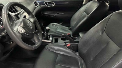 2017 Nissan Sentra SR TURBO L4 1.6T 188 CP 4 PUERTAS STD PIEL BA AA QC