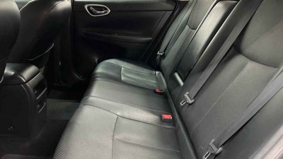 2017 Nissan Sentra SR TURBO L4 1.6T 188 CP 4 PUERTAS STD PIEL BA AA QC