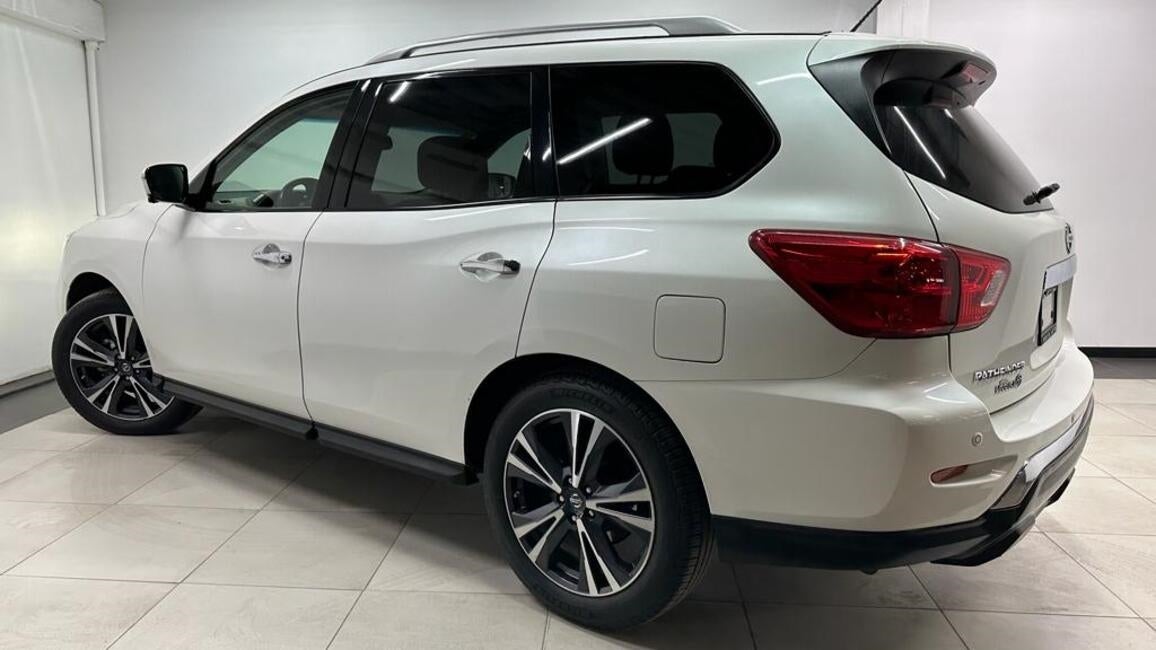 2017 Nissan Pathfinder EXCLUSIVE AWD V6 3.5L 260 CP 5 PUERTAS AUT PIEL BA AA QC