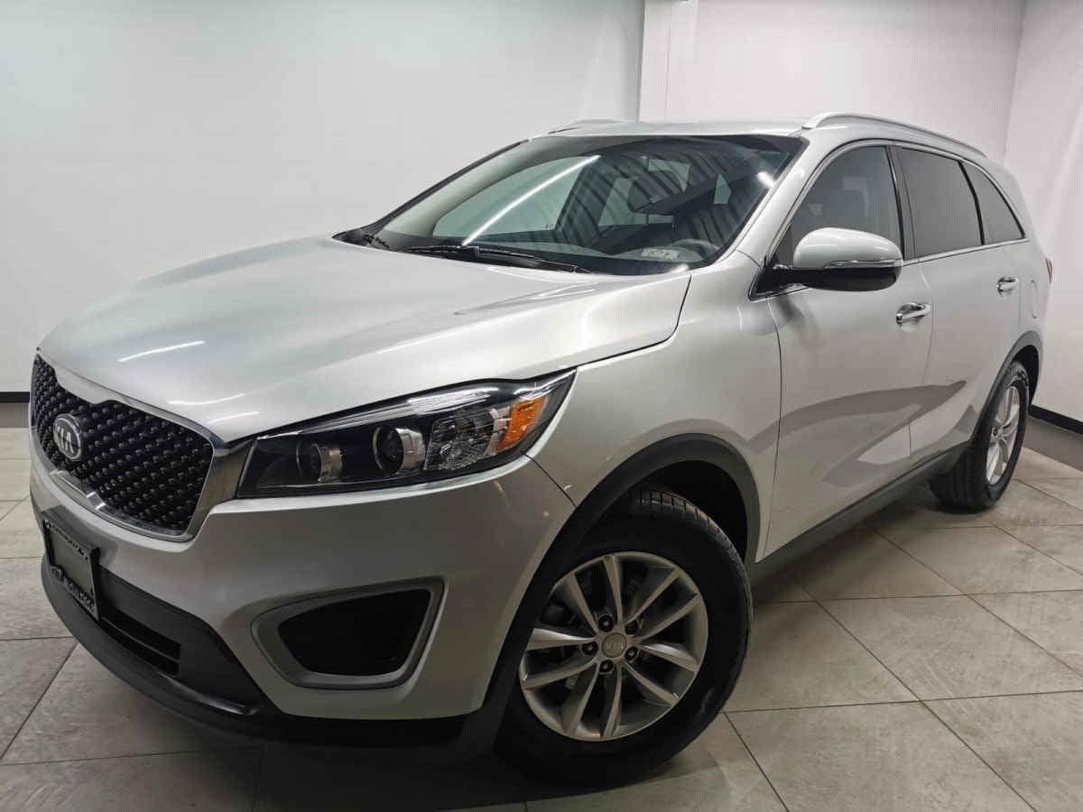2018 Kia Sorento LX, L4, 2.4L, 185 CP, 5 PUERTAS, AUT, 7 PASAJEROS