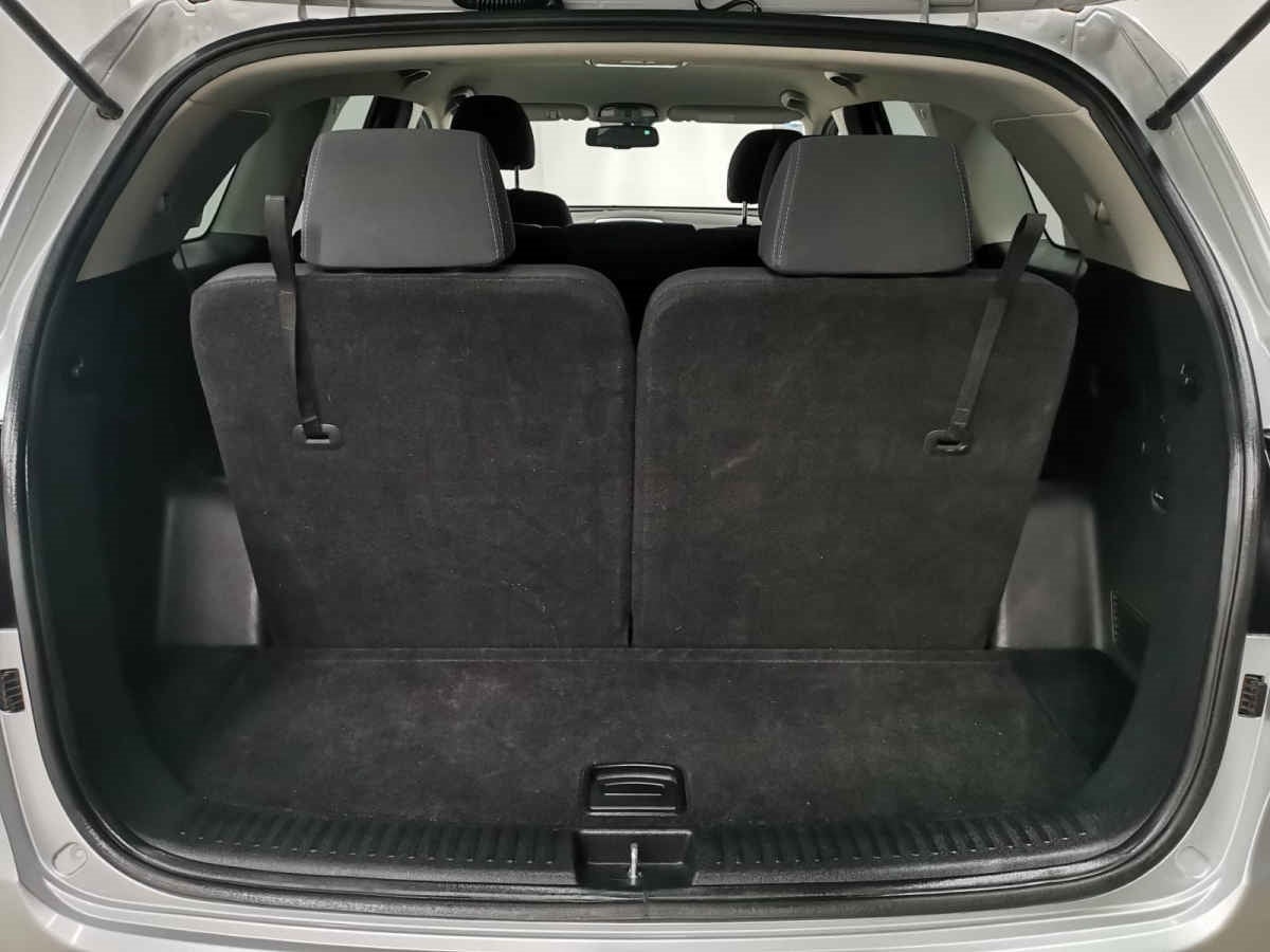 2018 Kia Sorento LX, L4, 2.4L, 185 CP, 5 PUERTAS, AUT, 7 PASAJEROS