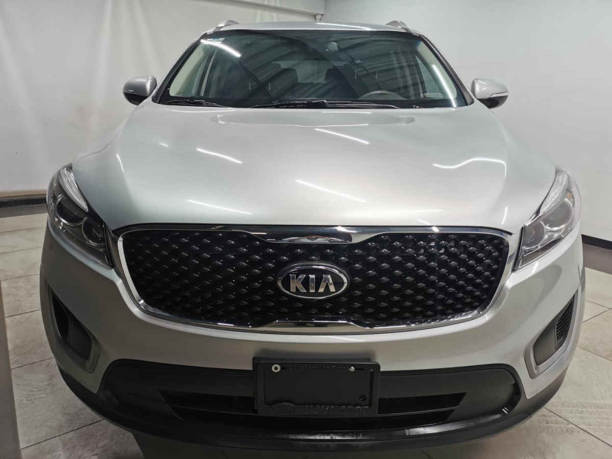 2018 Kia Sorento LX, L4, 2.4L, 185 CP, 5 PUERTAS, AUT, 7 PASAJEROS