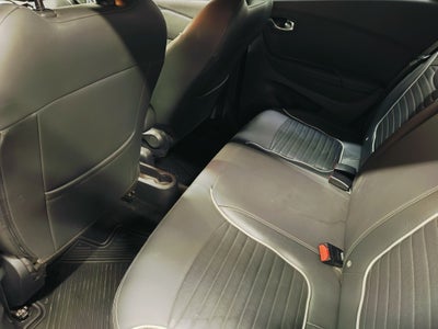 2018 Renault Captur ICONIC L4 2.0L 133 CP 5 PUERTAS AUT PIEL BA AA