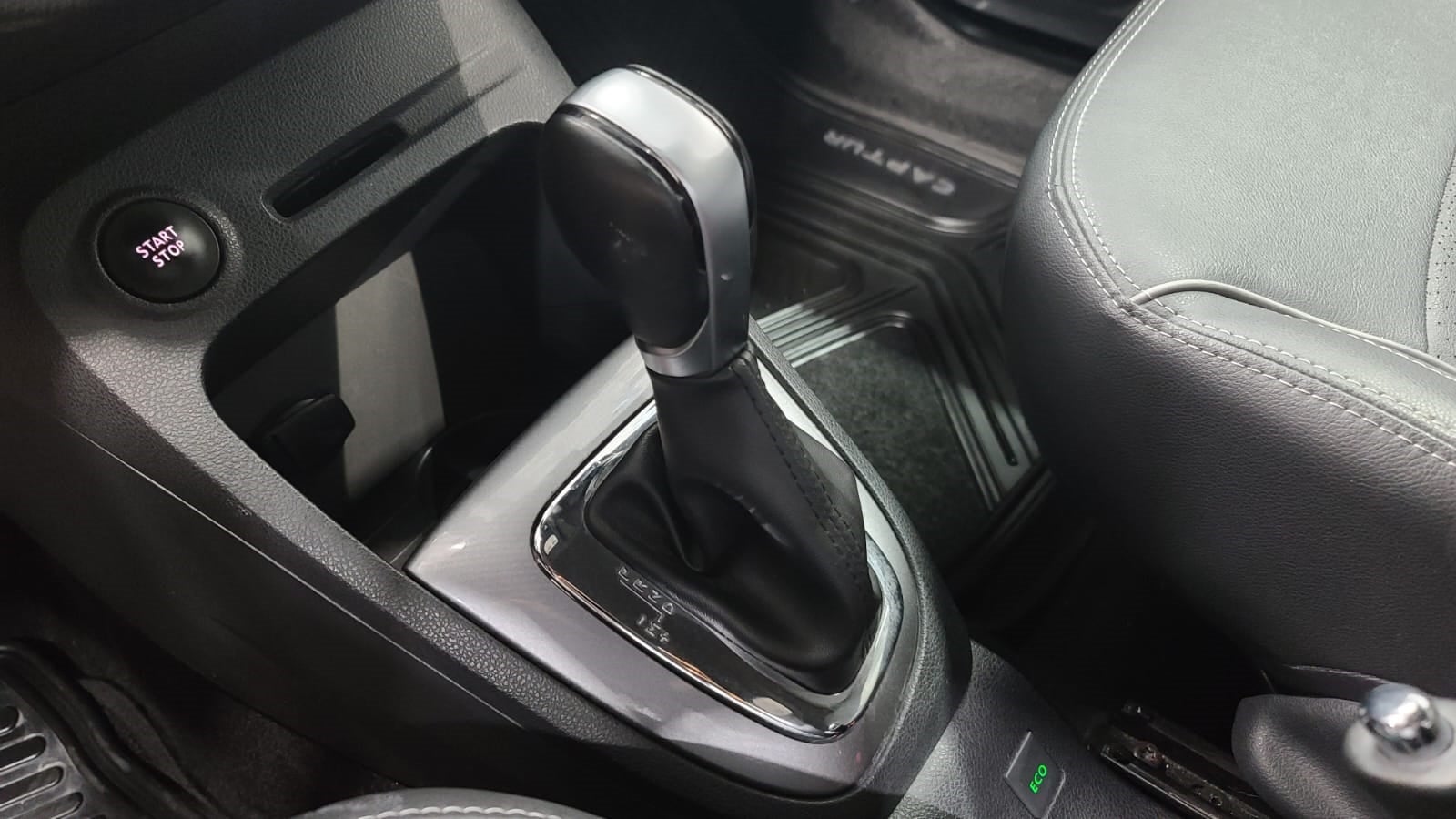 2020 Renault Captur BOSE L4 2.0L 133 CP 5 PUERTAS AUT PIEL BA AA