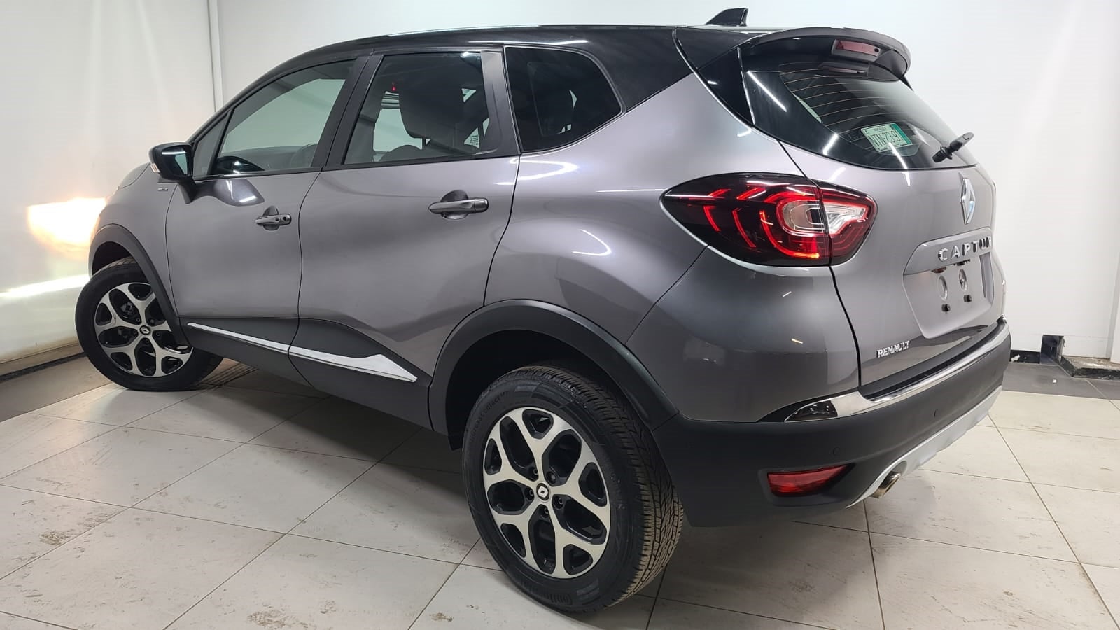 2020 Renault Captur BOSE L4 2.0L 133 CP 5 PUERTAS AUT PIEL BA AA