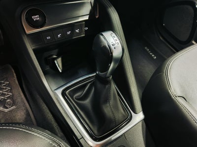 2022 Renault Captur ICONIC, L4, 1.3T, 154 CP, 5 PUERTAS, AUT, BA, AA