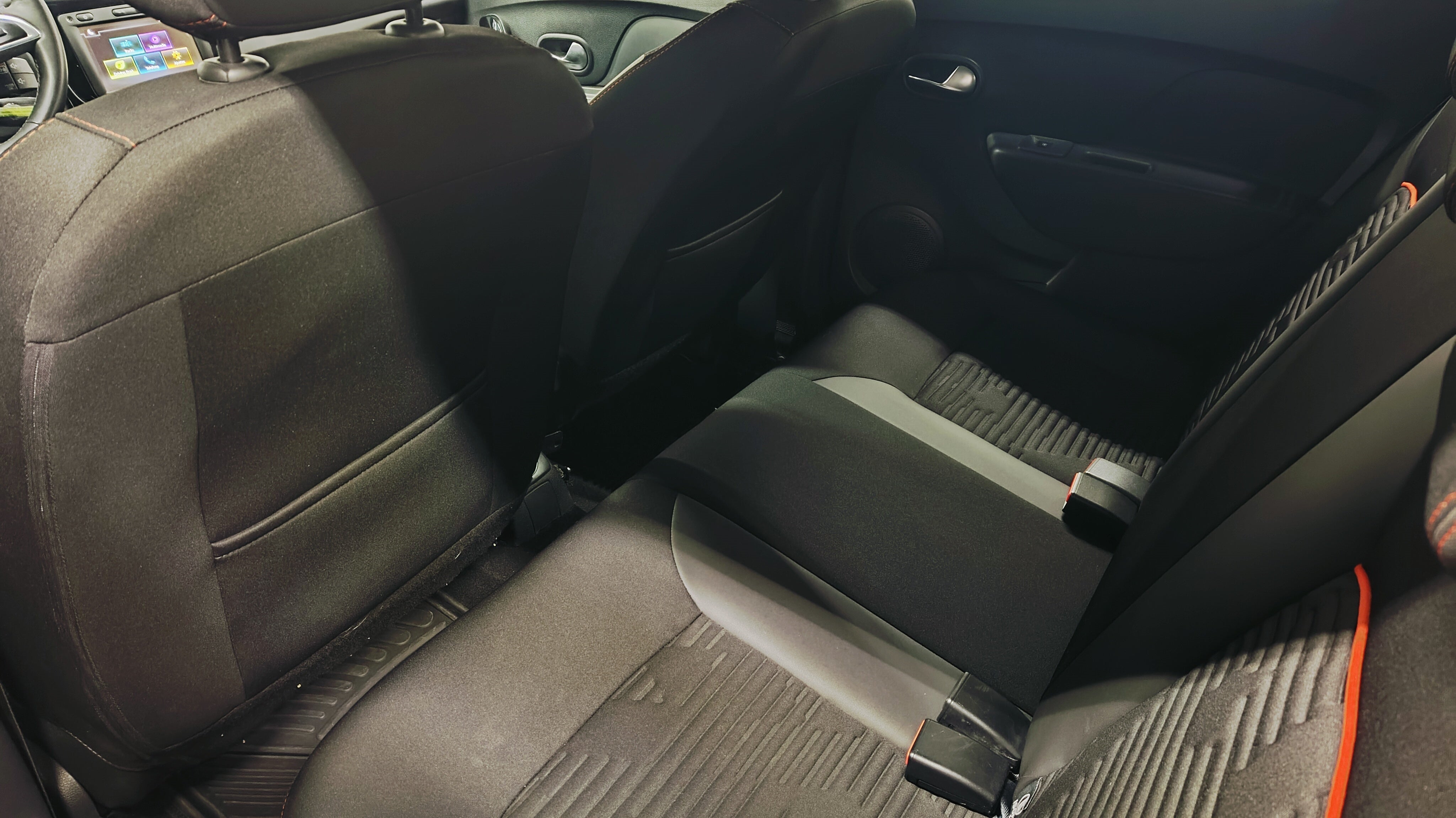 2021 Renault Stepway INTENS L4 1.6L 110 CP 5 PUERTAS STD BA AA