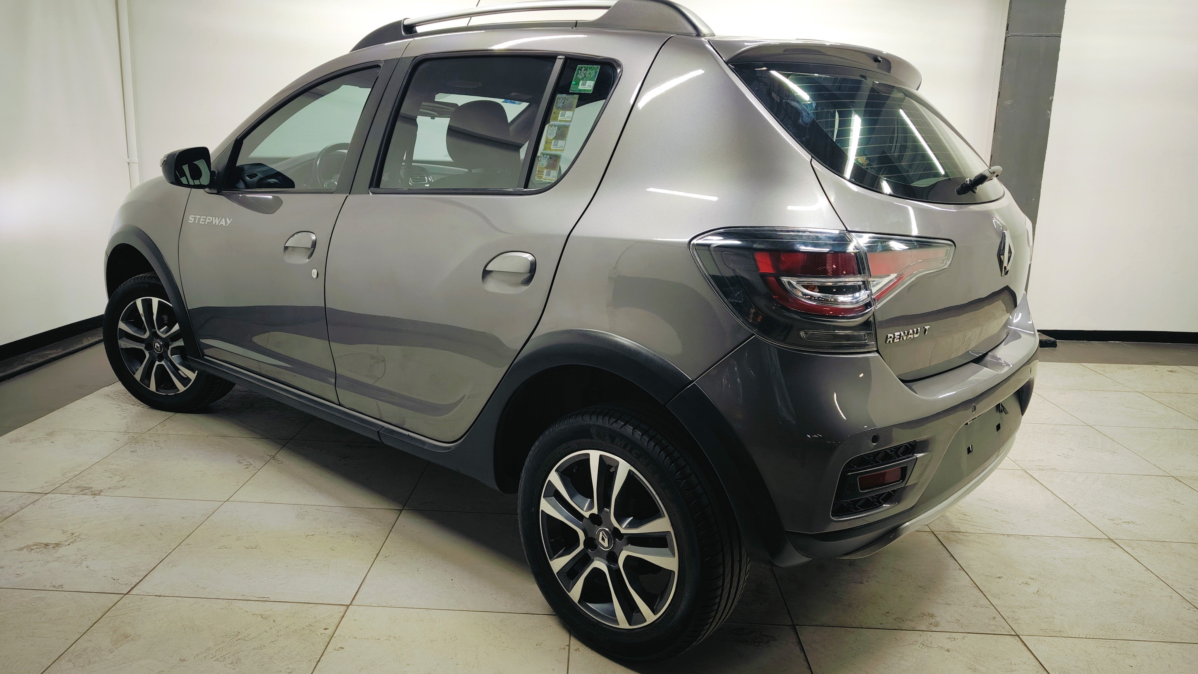 2021 Renault Stepway INTENS L4 1.6L 110 CP 5 PUERTAS STD BA AA