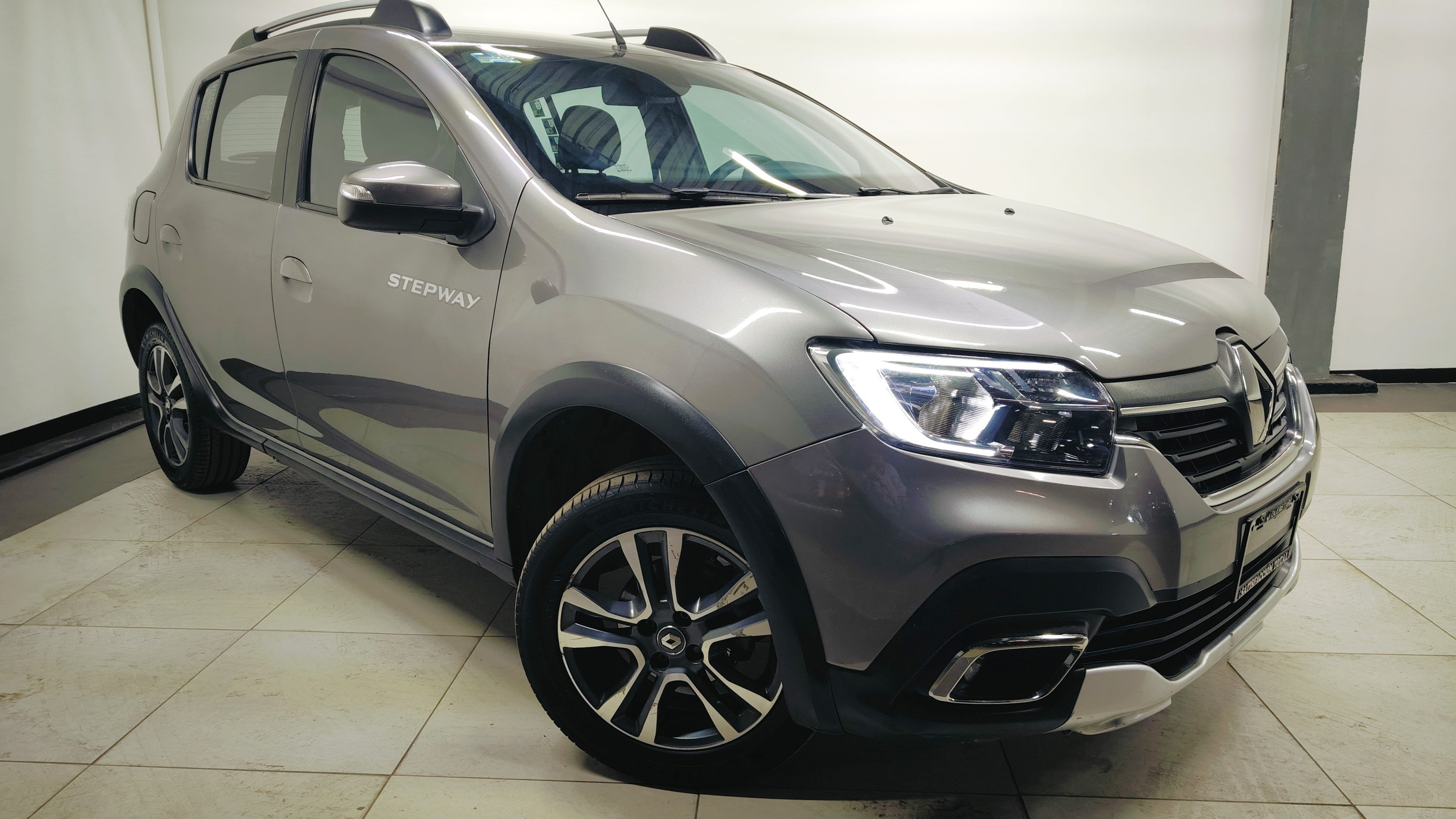 2021 Renault Stepway INTENS L4 1.6L 110 CP 5 PUERTAS STD BA AA