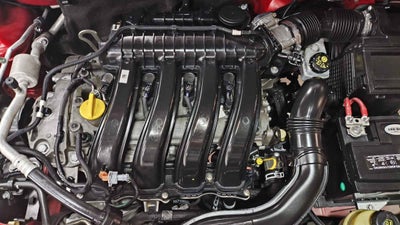 2018 Renault Duster ZEN L4 2.0L 133 CP 5 PUERTAS STD BA AA