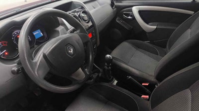 2018 Renault Duster ZEN L4 2.0L 133 CP 5 PUERTAS STD BA AA