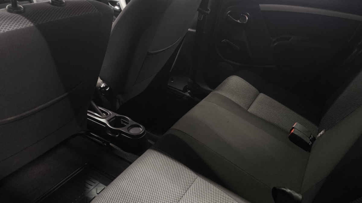 2018 Renault Duster ZEN L4 2.0L 133 CP 5 PUERTAS STD BA AA