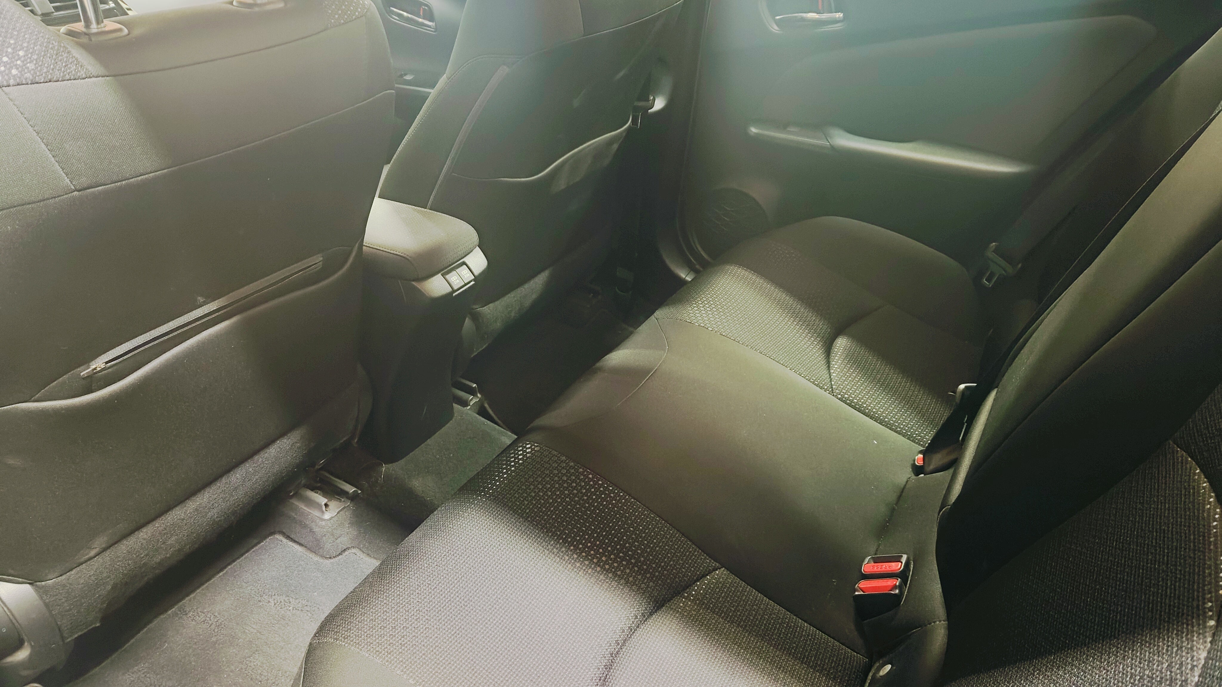 2019 Toyota Prius BASE, L4, 1.8L, 96 CP, 5 PUERTAS, AUT, HIBRIDO