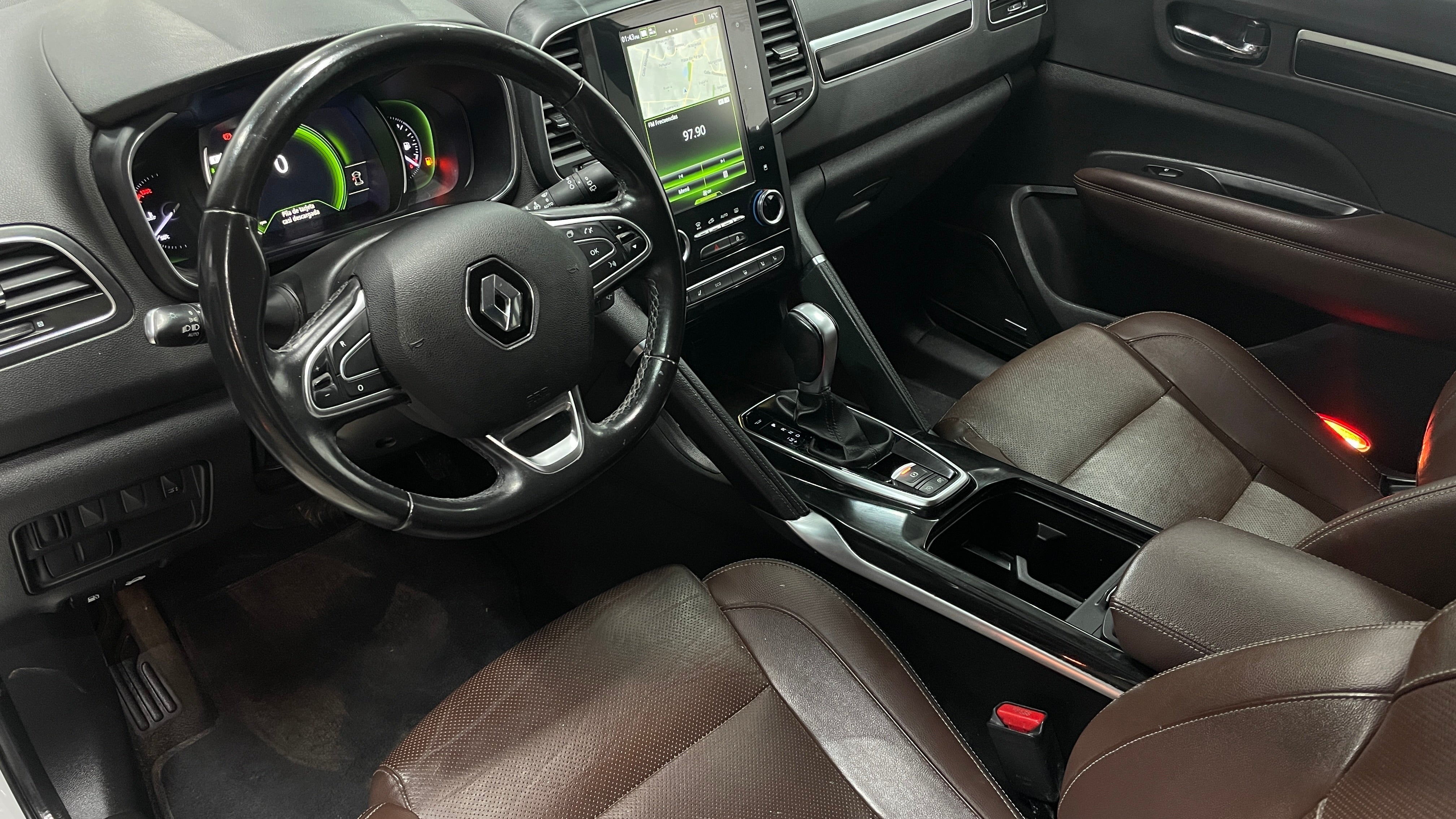 2019 Renault Koleos ICONIC L4 2.5L 171 CP 5 PUERTAS AUT PIEL BA AA QC