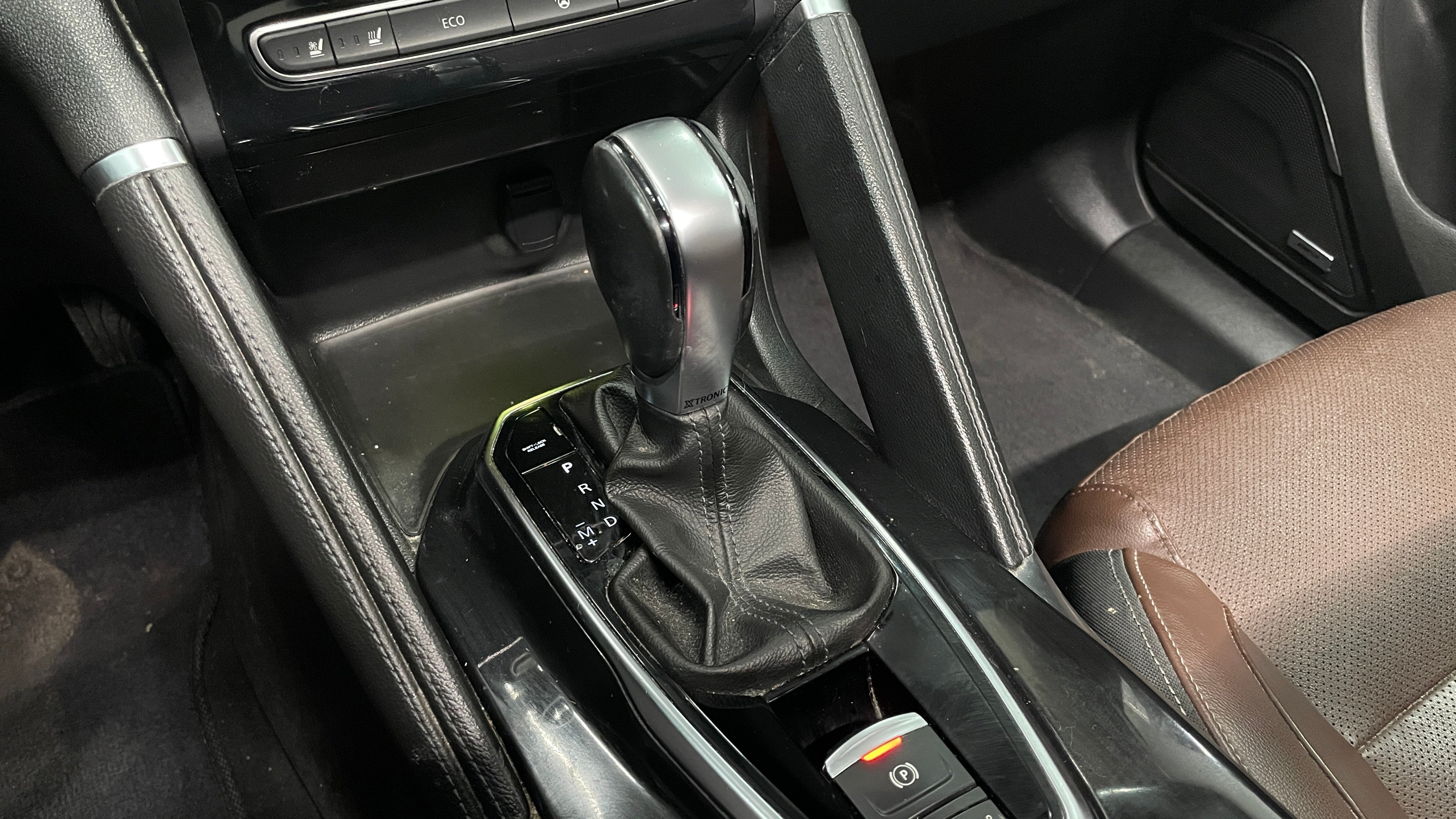 2019 Renault Koleos ICONIC L4 2.5L 171 CP 5 PUERTAS AUT PIEL BA AA QC