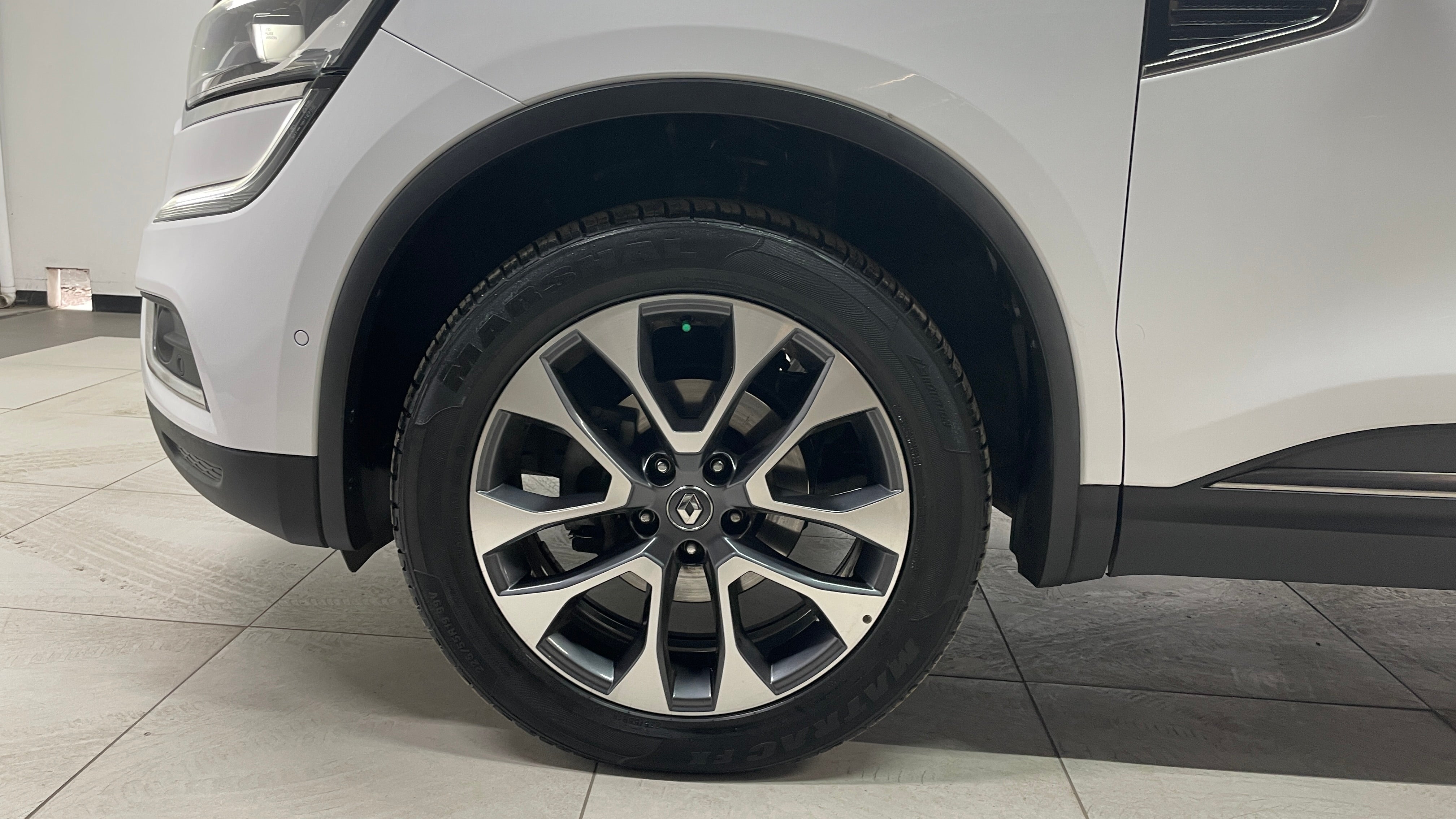 2019 Renault Koleos ICONIC L4 2.5L 171 CP 5 PUERTAS AUT PIEL BA AA QC