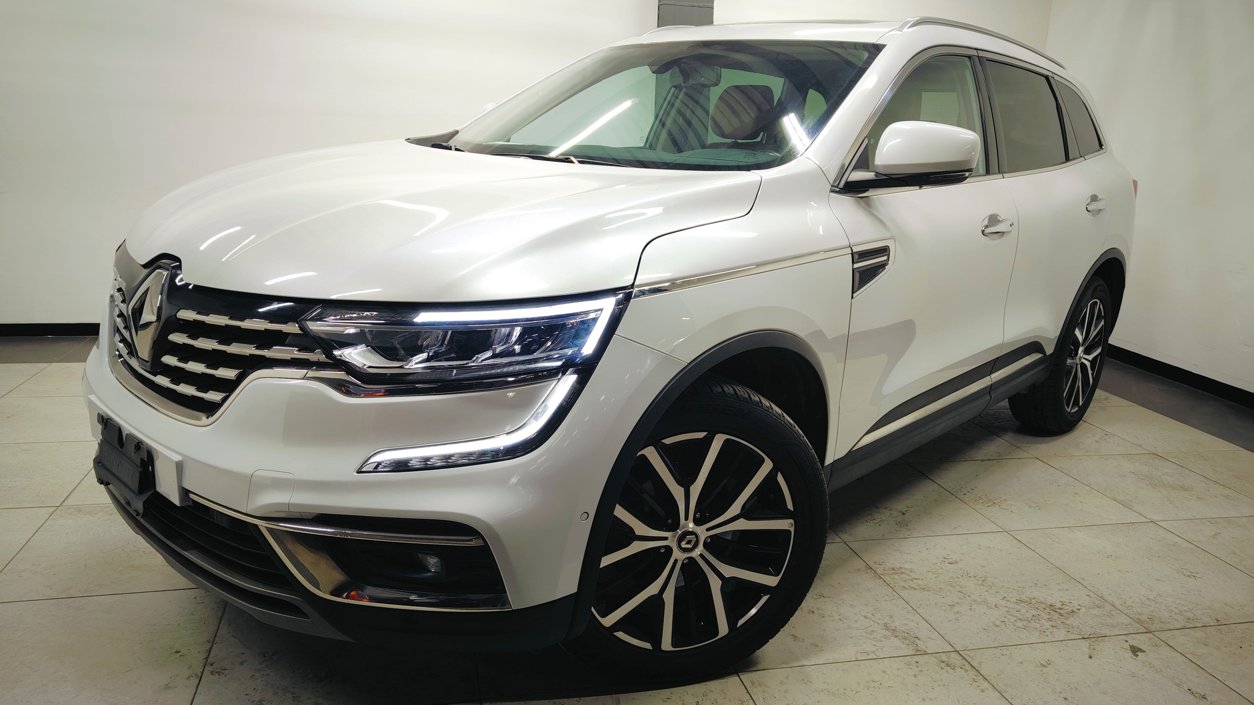 2023 Renault Koleos ICONIC, L4, 2.5L, 171 CP, 5 PUERTAS, AUT, PIEL, BA, AA, QC