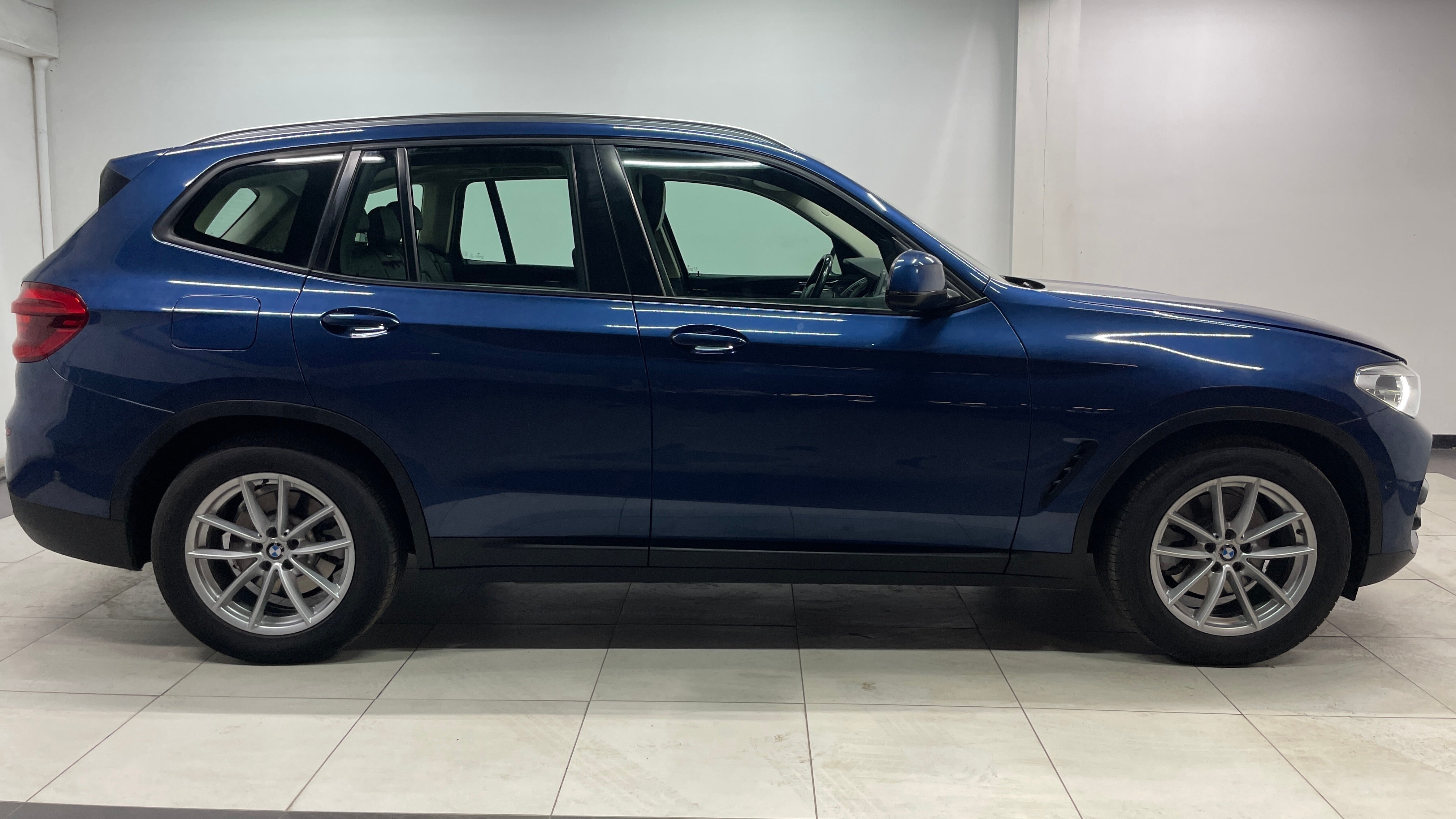 2019 BMW X3 sDRIVE 20iA EXECUTIVE, L4, 2.0T, 184 CP, 5 PUERTAS, AUT